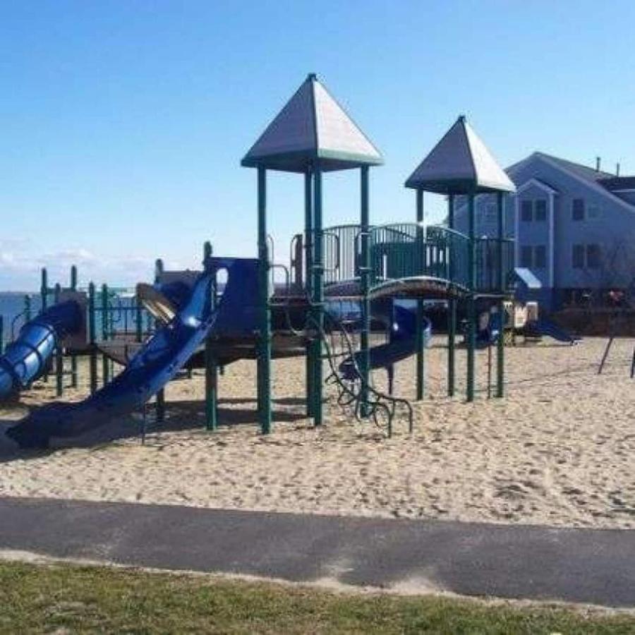 Harbourtown Suites On Plymouth Harbor Esterno foto