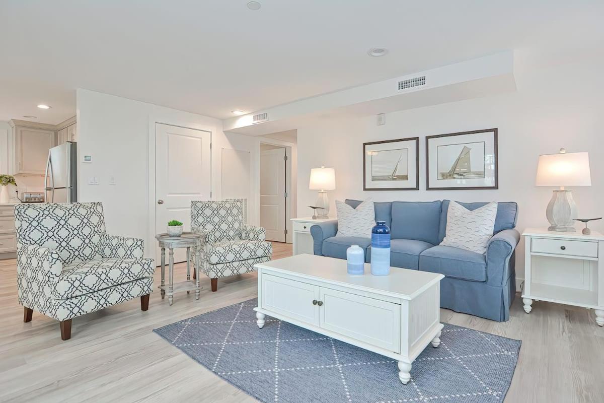 Harbourtown Suites On Plymouth Harbor Esterno foto