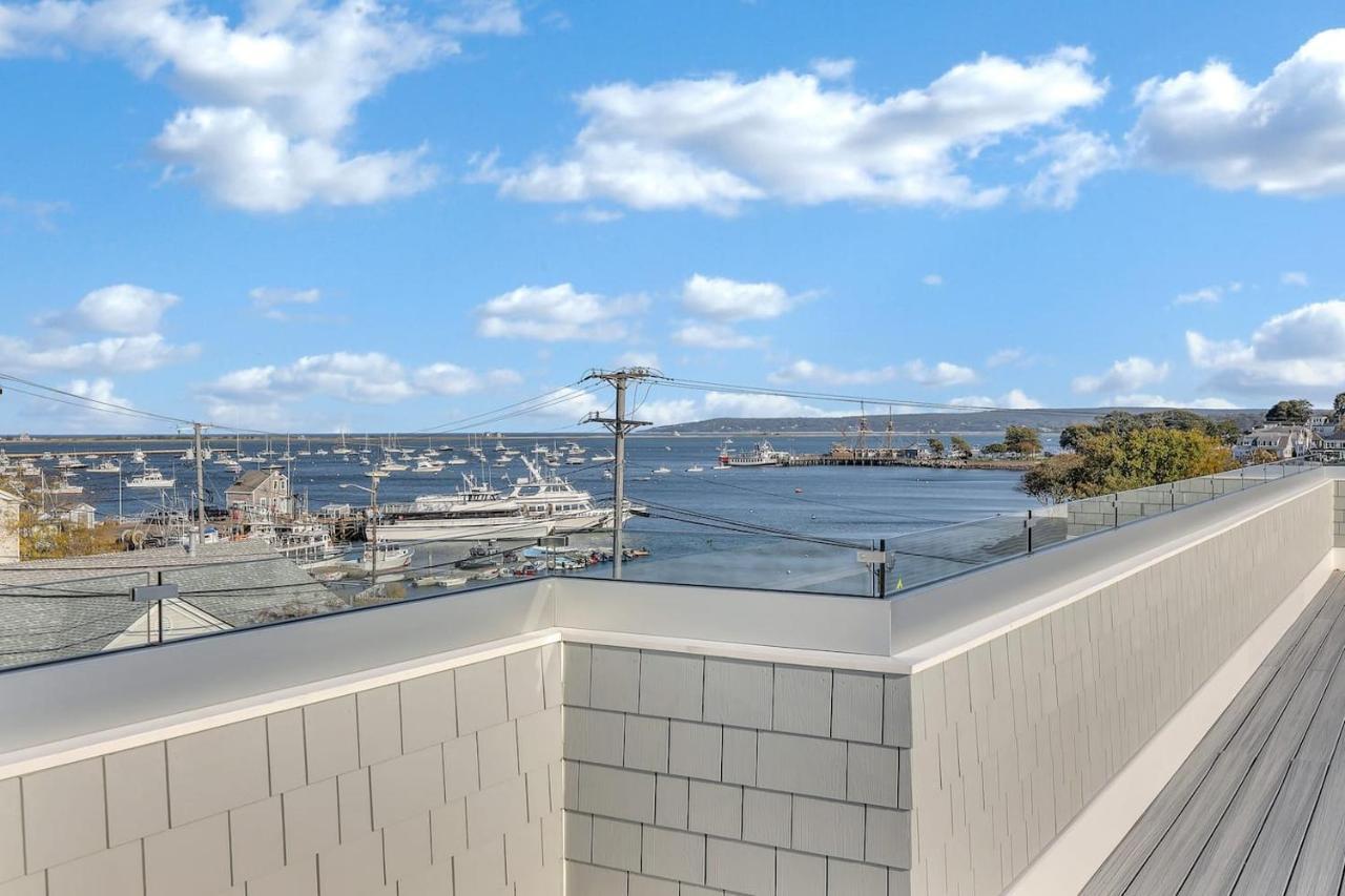 Harbourtown Suites On Plymouth Harbor Esterno foto