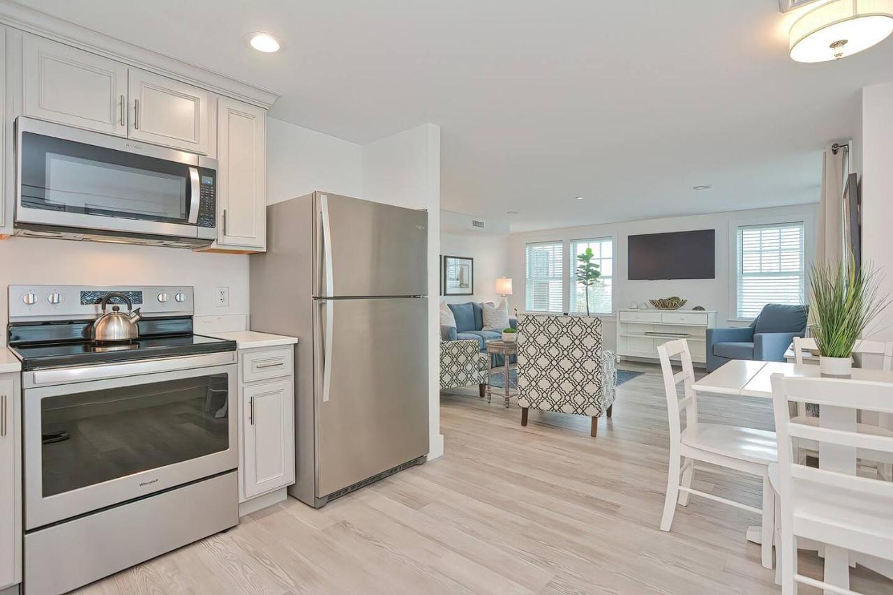 Harbourtown Suites On Plymouth Harbor Esterno foto