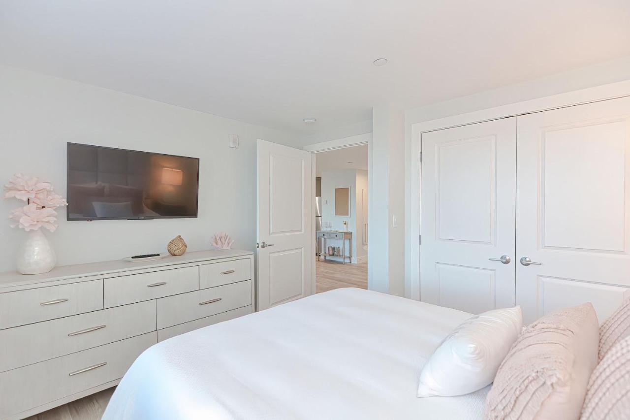 Harbourtown Suites On Plymouth Harbor Esterno foto