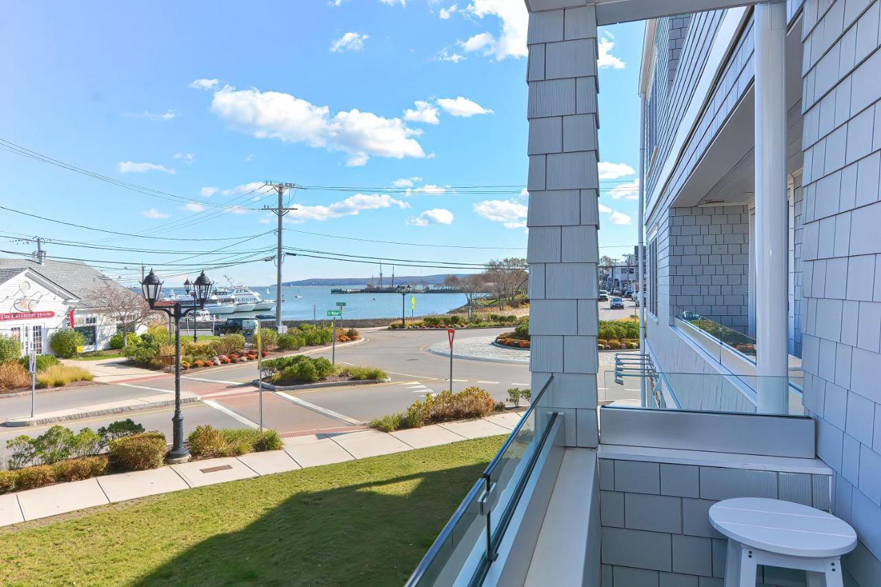 Harbourtown Suites On Plymouth Harbor Esterno foto