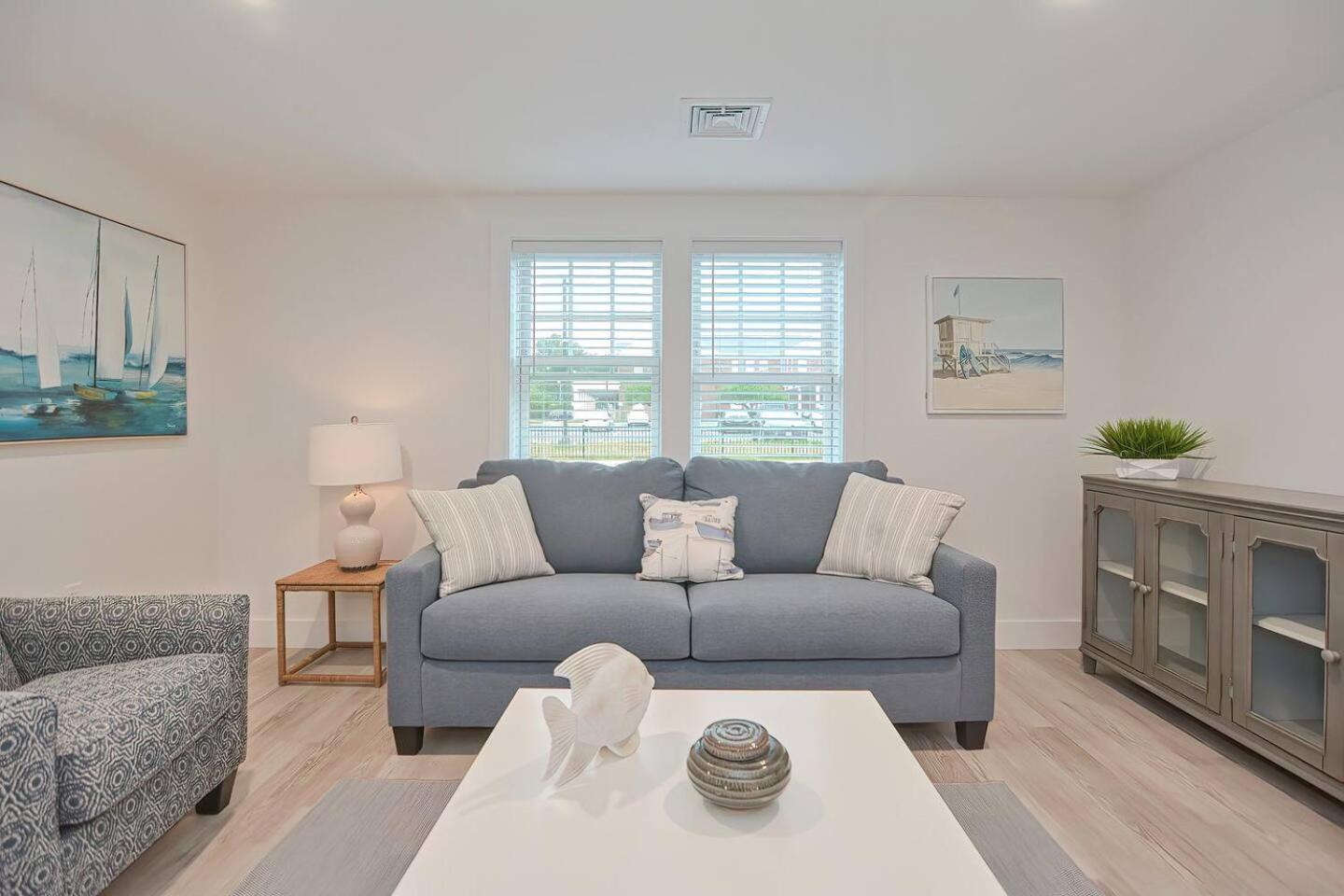 Harbourtown Suites On Plymouth Harbor Esterno foto